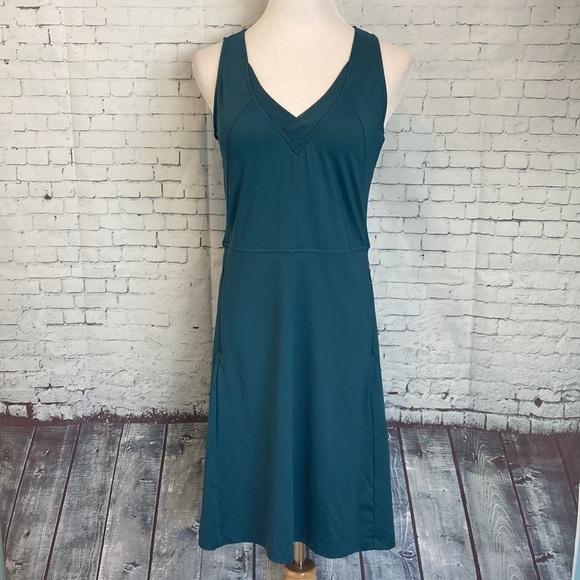 TITLE NINE- Freelance Dress Solid Fit& Flare V Neck Romper Athletic Gorp Skort - Picture 4 of 16